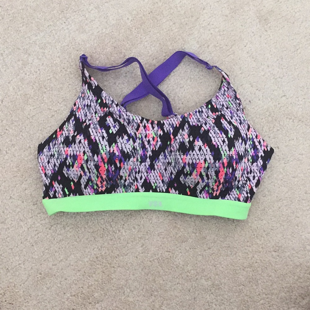 vs sports bra